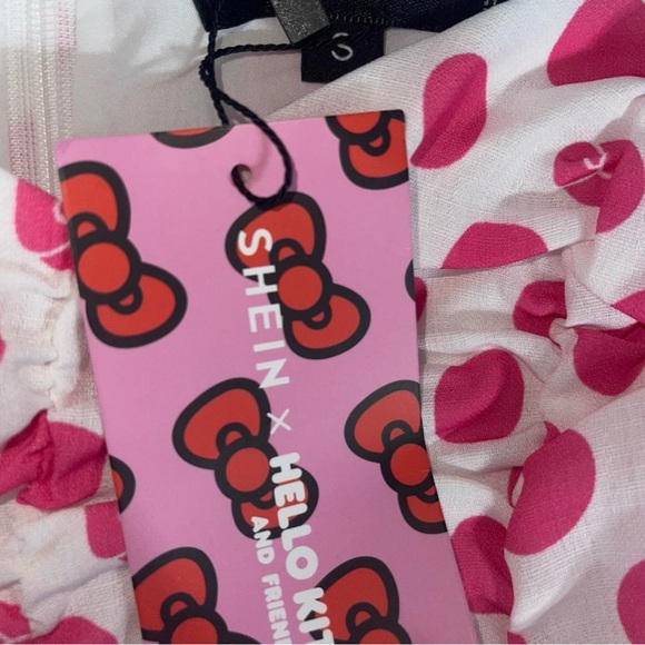 Cute pink and white Hello Kitty dress, Size Women’s Small. - Picture 2 of 6